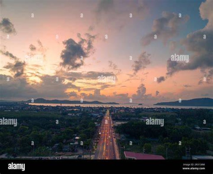 A view of the main house at The Loretta Lynn Ranch in Tennessee | Source: YouTube/Tennessee Crossroads