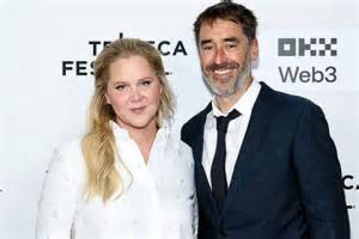 amy schumer with her family