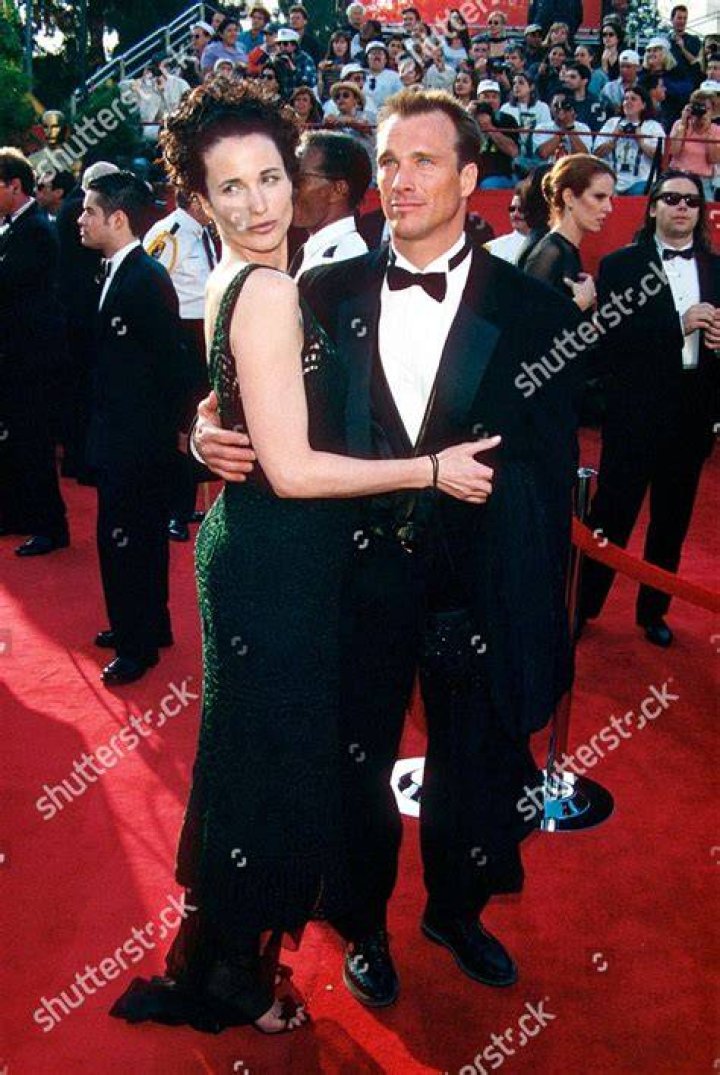 Andie MacDowell and husband Paul Qualley with family at the premiere of "Just the Ticket" at Cinema 2 on February 18, 1999 in New York | Source: Getty Images
