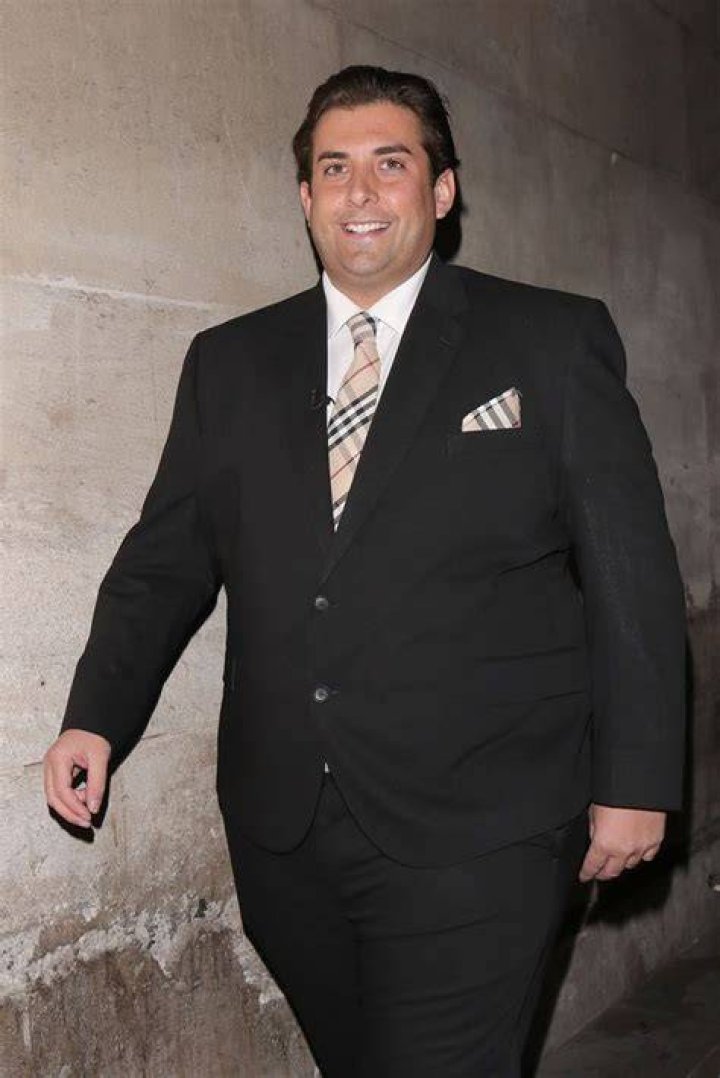 Arg weighed 27.5 stone before undergoing gastric sleeve surgery in 2021 took him down to a trim 14.5 stone (pictured in 2019)