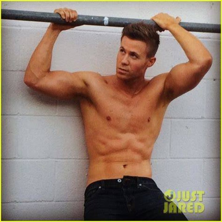 Ashley Parker Angel Shows Off His Ridiculous Abs in Underwear Selfie Life & Style