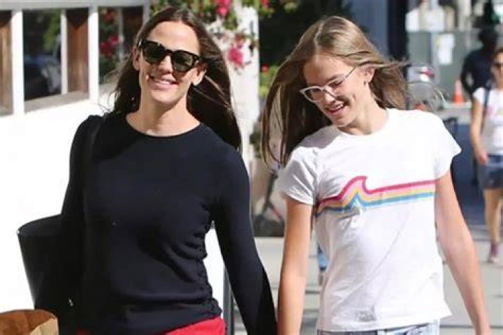 Ben Affleck&rsquo;s Daughter Violet Dons White Dress & Espadrilles With J.Lo Footwear News