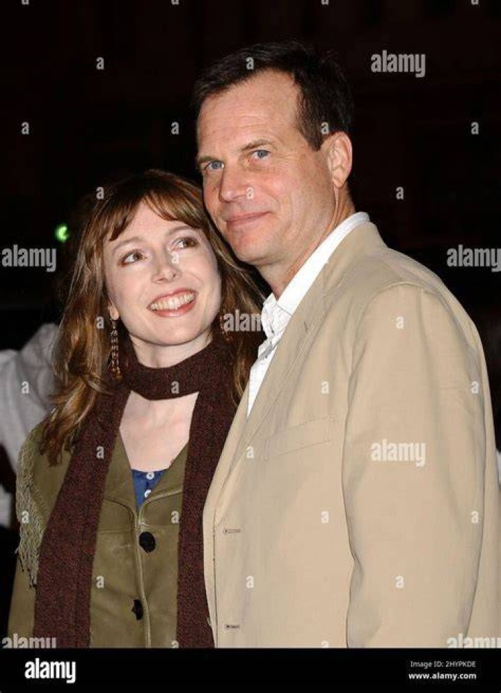 bill paxton wife