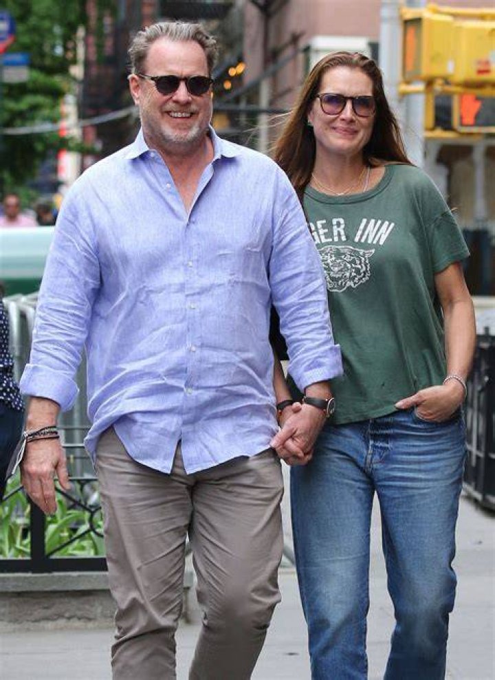 Brooke Shields and Chris Henchy 