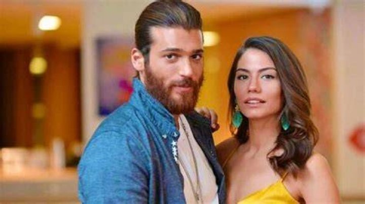 Can Yaman e Demet Ozdemir ultime notizie, nuovo avvistamento dei due FOTO