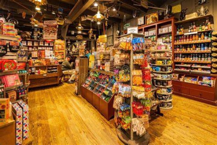 Cracker Barrel interior