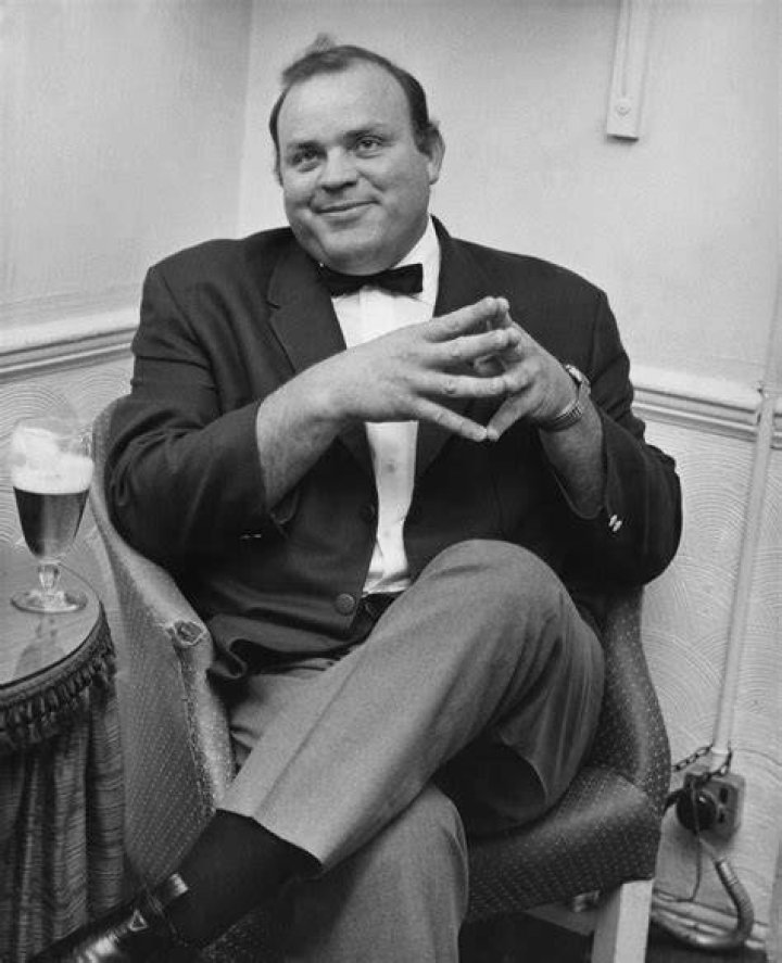 Dan Blocker at the London Palladium on May 9, 1966 | Source: Getty Images