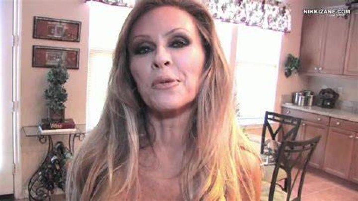 Dyanna Lauren describes her experience working with Nikki Zane YouTube