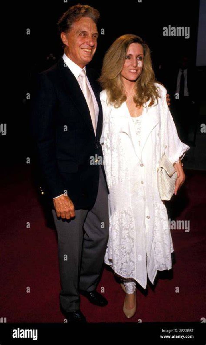 Elizabeth Stack and Eric Douglas during "Time Bandits" New York City Premiere at Loews Twin Theatre in New York City, New York | Photo: Getty Images