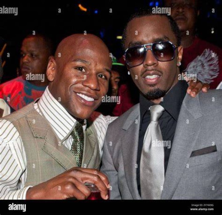 Floyd Mayweather was pictured with his ex-girlfriend in New York