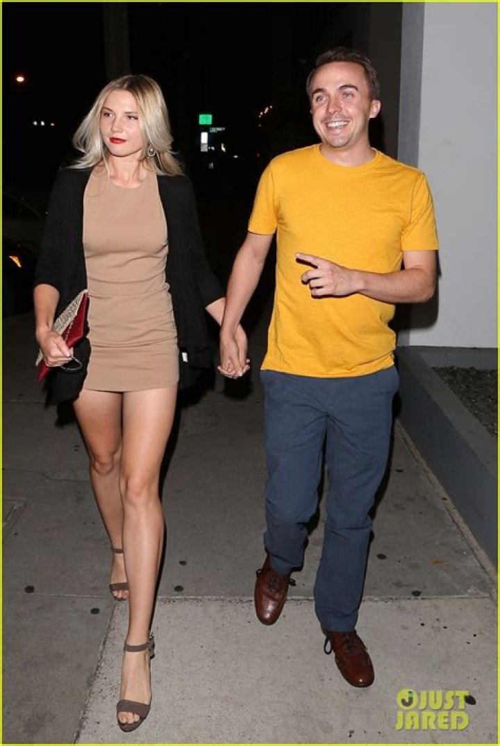 Frankie Muniz Looks So Happy with Girlfriend Paige Price! Photo 1108043 Photo Gallery Just