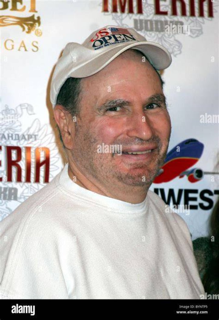 Gabe Kaplan in Las Vegas, Nevada in 1987 | Source: Getty Images