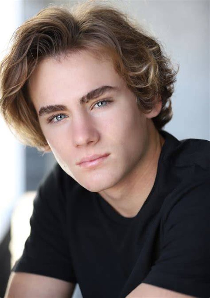 How Old Is Brady Hepner Age?