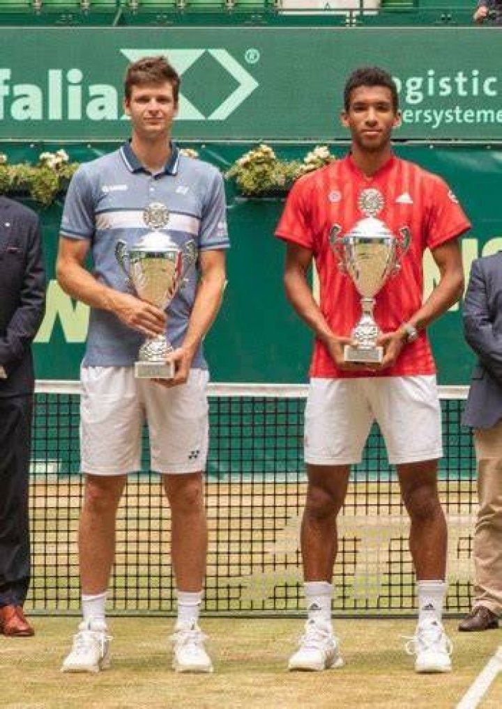 Hubert Hurkacz Height