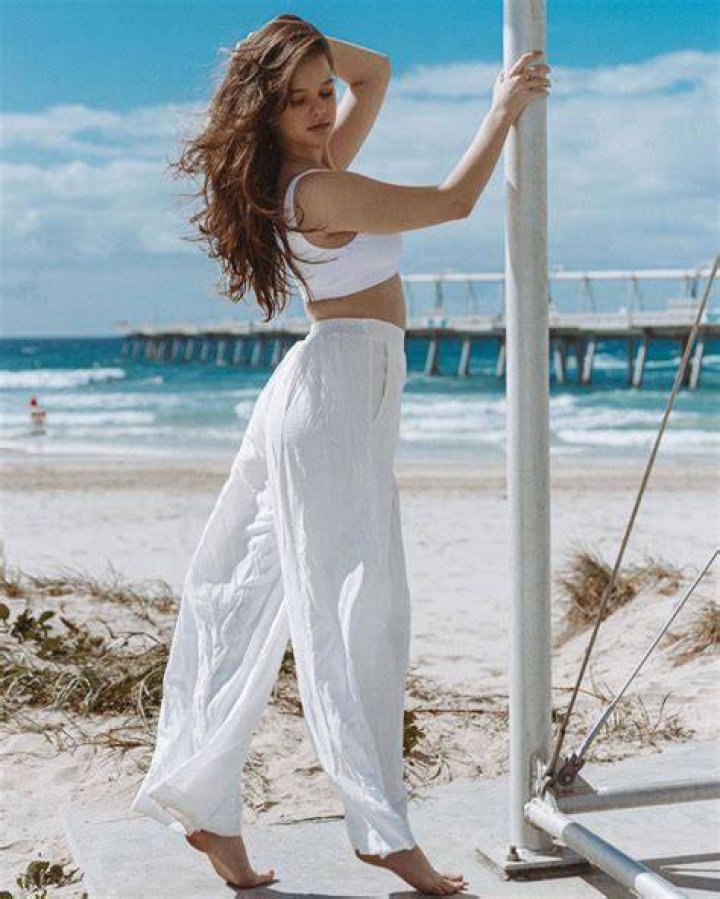 Isabella Ardley 10/10/2022 &bull; CelebMafia