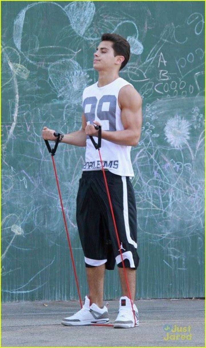 Jake T. Austin Workout Routine Celebrity Sizes