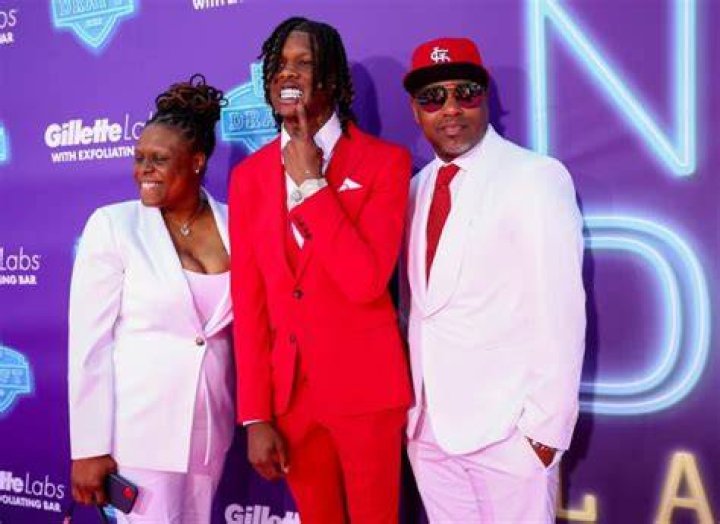 Jameson Jr. and his parents. | Source: Morning America