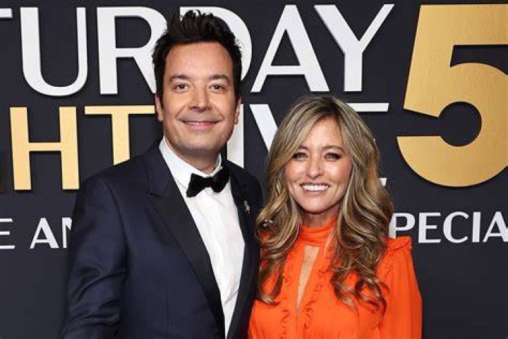 Jimmy Fallon and Nancy Juvonen with their daughters Winnie and Frances