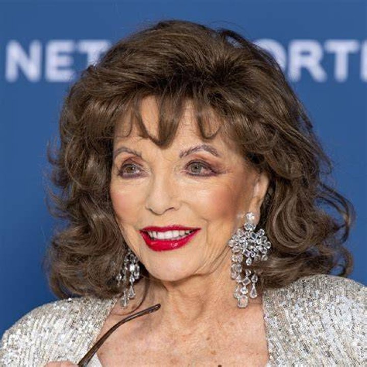 Joan Collins on "Dynasty." August 31, 1982 | Source: Getty Images