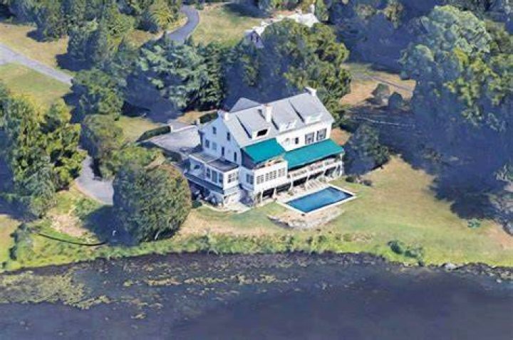 joe biden navy wall home