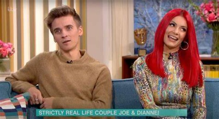 joe sugg katie