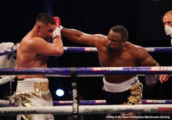 Joseph Parker defeats Derek Chisora by split decision