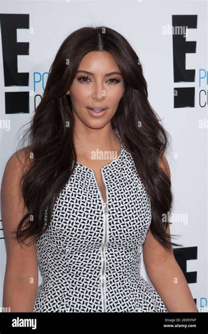 Kim Kardashian attends the E! People's Choice Awards in 2019