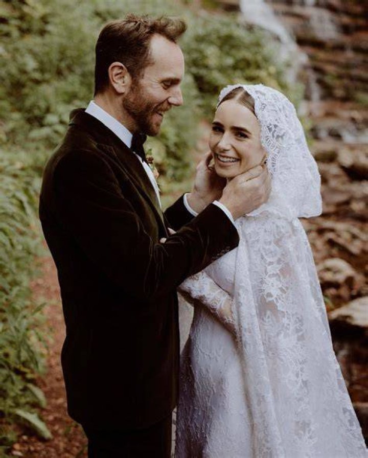 Lily Collins marries Charlie McDowell in gorgeous Ralph Lauren gown