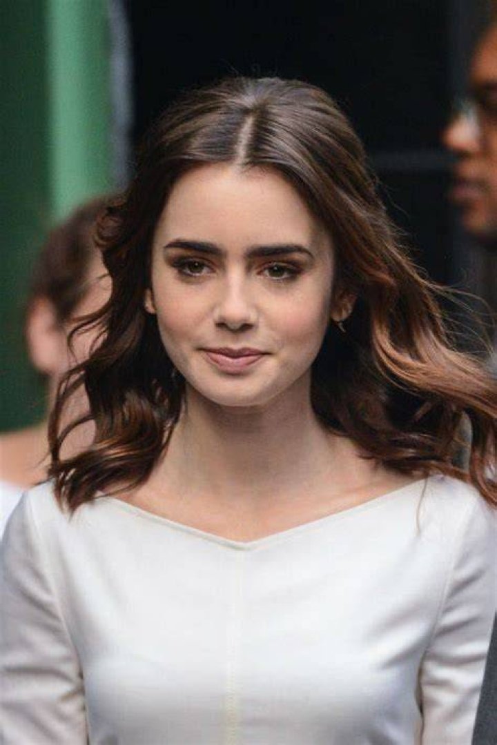 Lily Collins thrills fans with sweet 'update' on married life