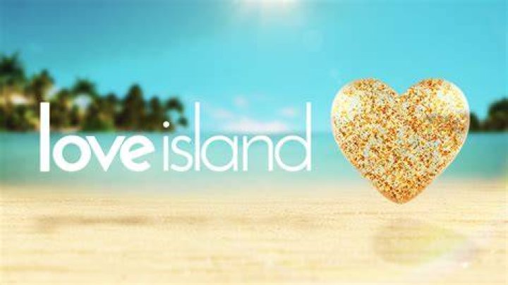 Love Island fans say same thing after spotting Davide in very small pants