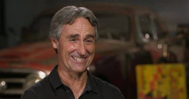 Master picker Mike Wolfe of "American Pickers" CBS News