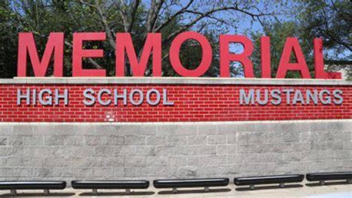 Memorial HS teacher placed on administrative leave after allegations surface, Spring Branch ISD says