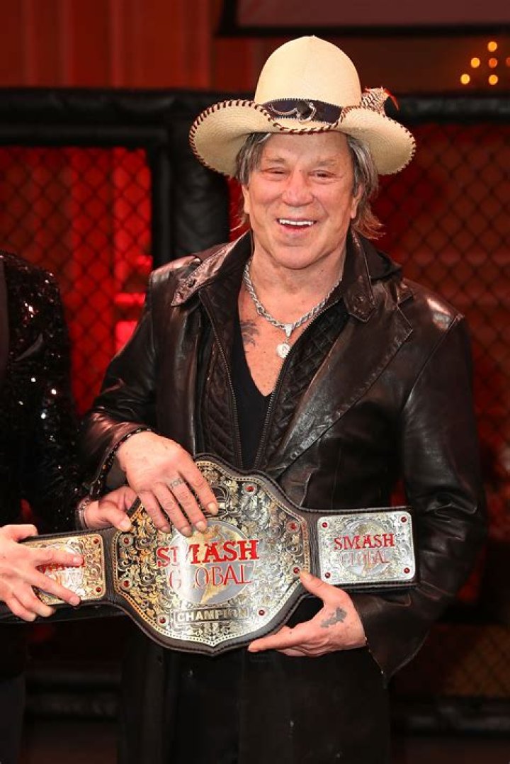 Mickey Rourke at Taglyan Cultural Complex on December 13, 2018 in Hollywood, California | Source: Getty Images