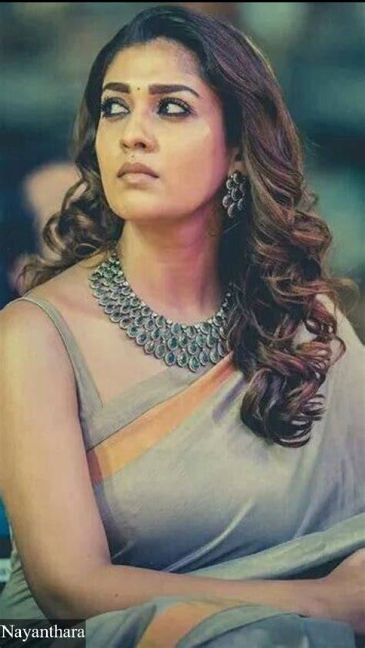Nayanthara Hot Photos