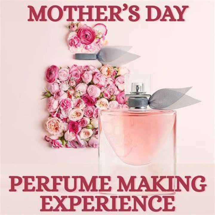 Perfume making mother's day experience