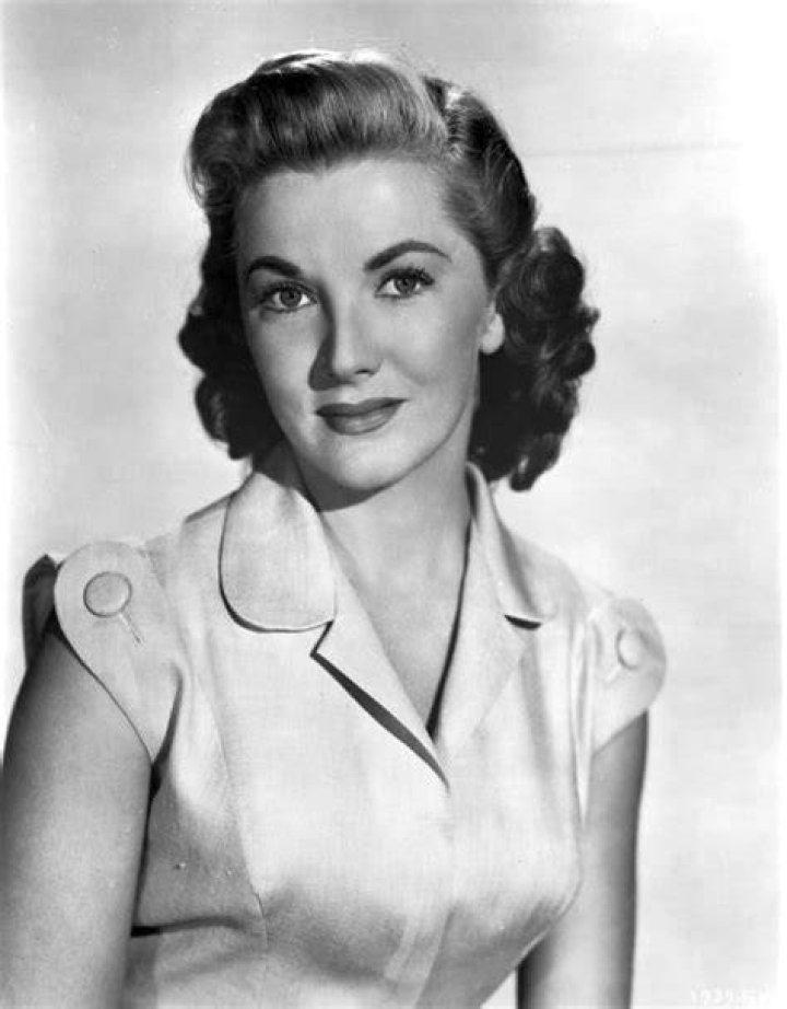 Phyllis Coates Biography IMDb