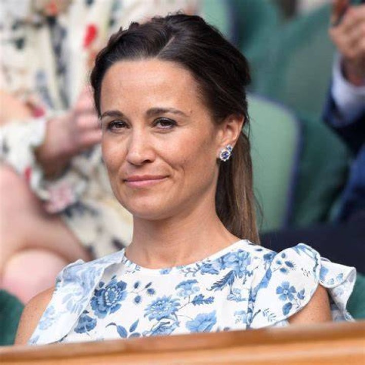 Pippa Middleton looked divine in an electric green ViX bikini in St Barts this week