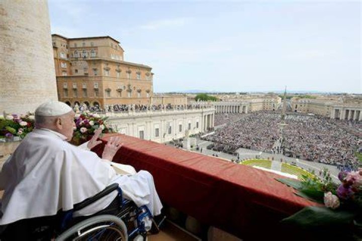Pope Francis Leads Easter Sunday Mass