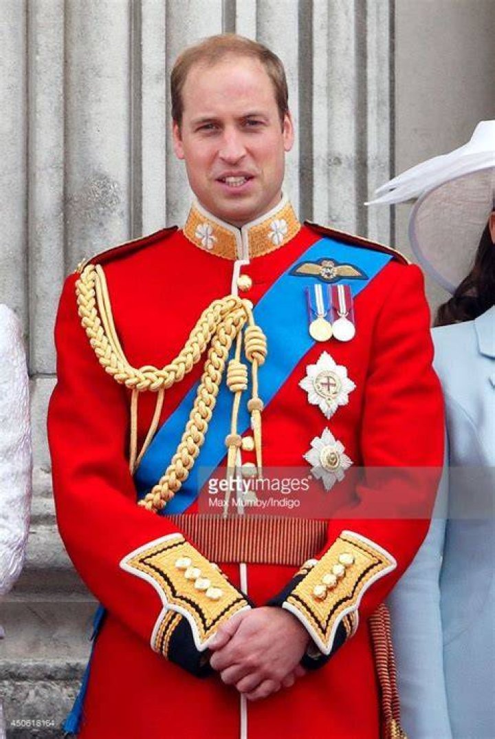Prince William, Duke of Cambridge and Catherine, Duchess of Cambridge smiles as they visit an Army Canine Centre, where the UK provides support to a programme that trains dogs to identify explosive devices, during day five of their royal tour of Pakistan | Photo: Getty Images