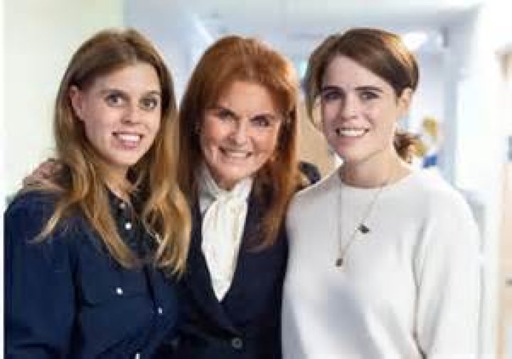 Princess Beatrice left open-mouthed meeting Victoria Beckham and Spice Girls - see throwback photo