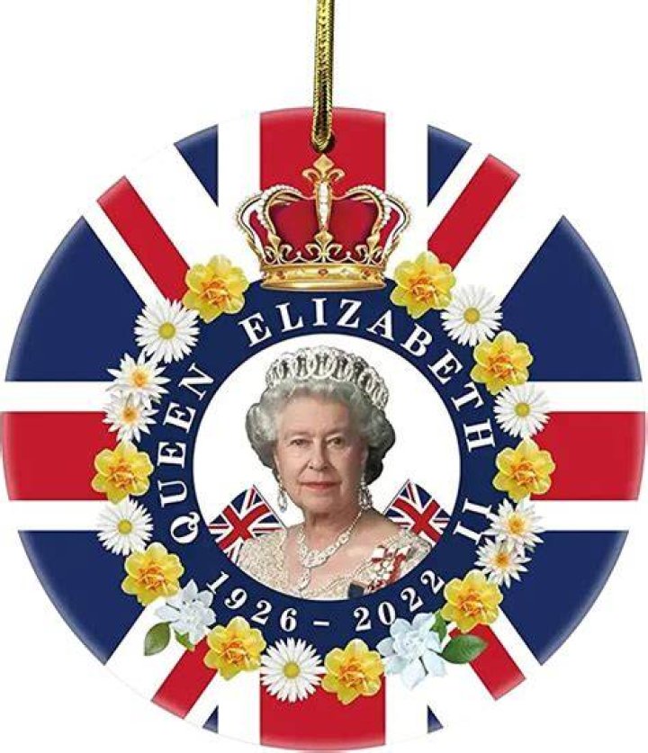 queen memorial bauble