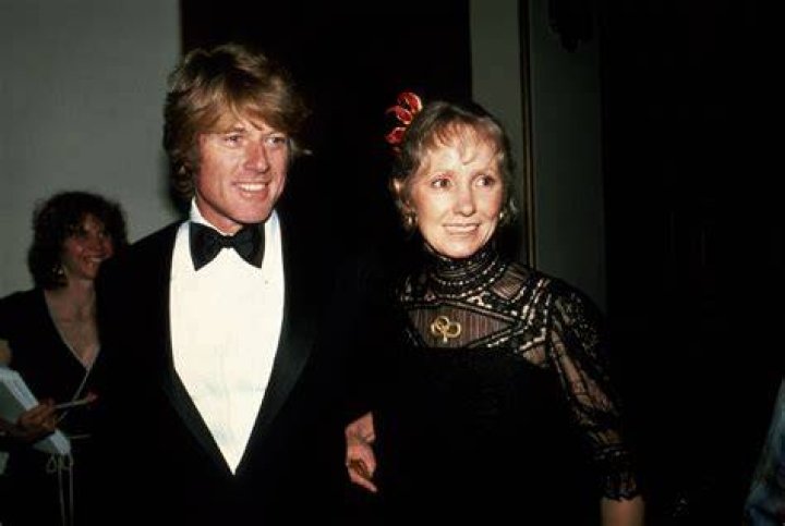 Robert Redford and ex-wife Lola attend the 53rd Academy Awards circa 1981 in Los Angeles, California | Photo: Getty Images