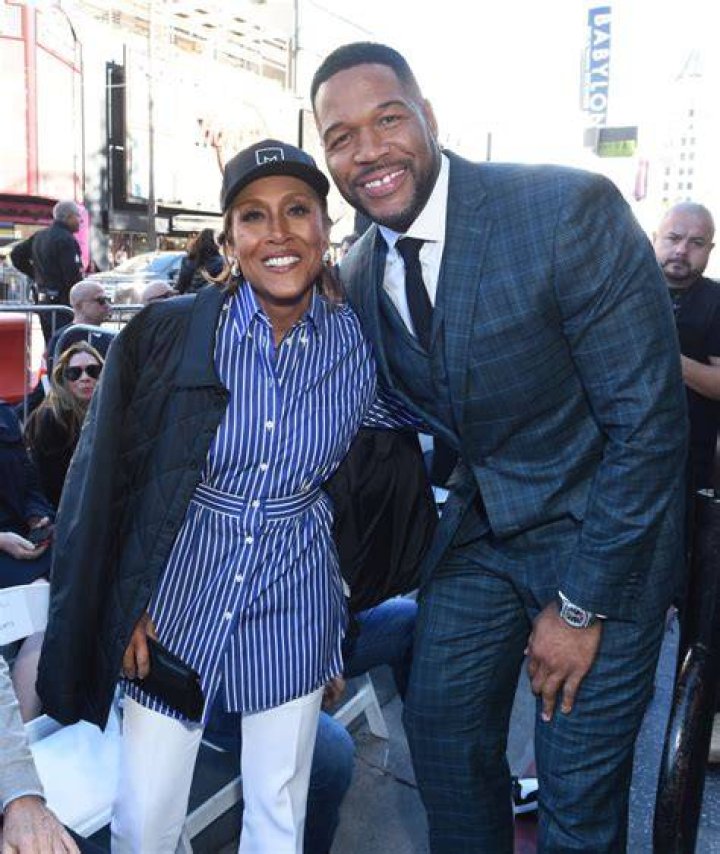 robin roberts michael strahan