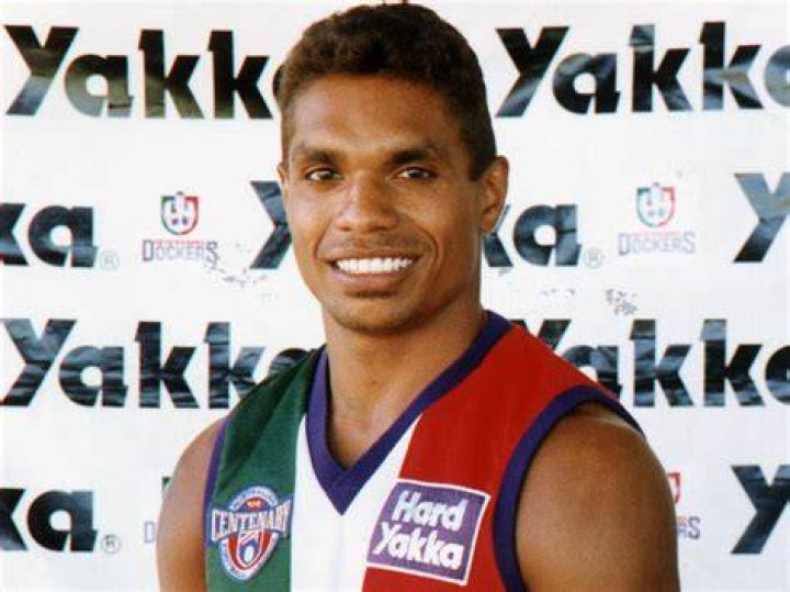 Scott Chisholm Wife: Who Is She? Kids - Does She Have Children?