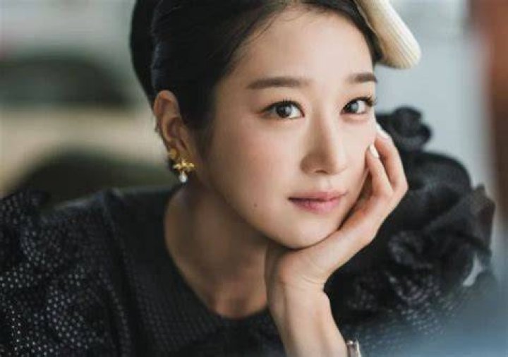 Seo Ye Ji says Kim Soo Hyun was 'best partner' Her World Singapore in 2021 Kim soo hyun, Kim