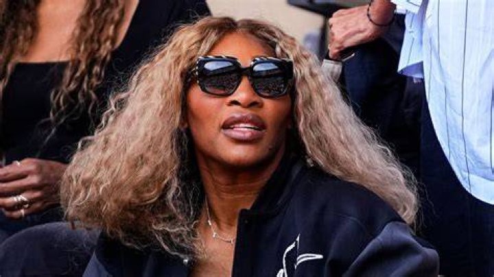 Serena Williams looks incredible in latest bikini photo