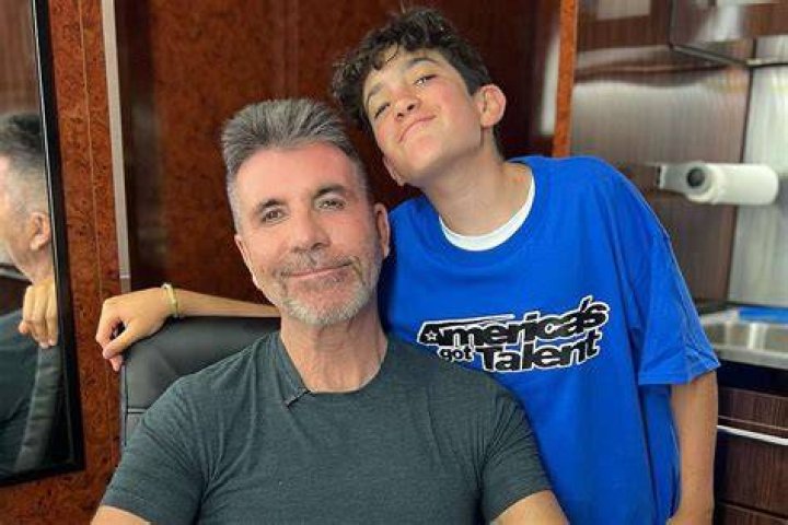 Simon Cowell & Son Eric At &lsquo;America&rsquo;s Got Talent&rsquo; Finale Photos Hollywood Life