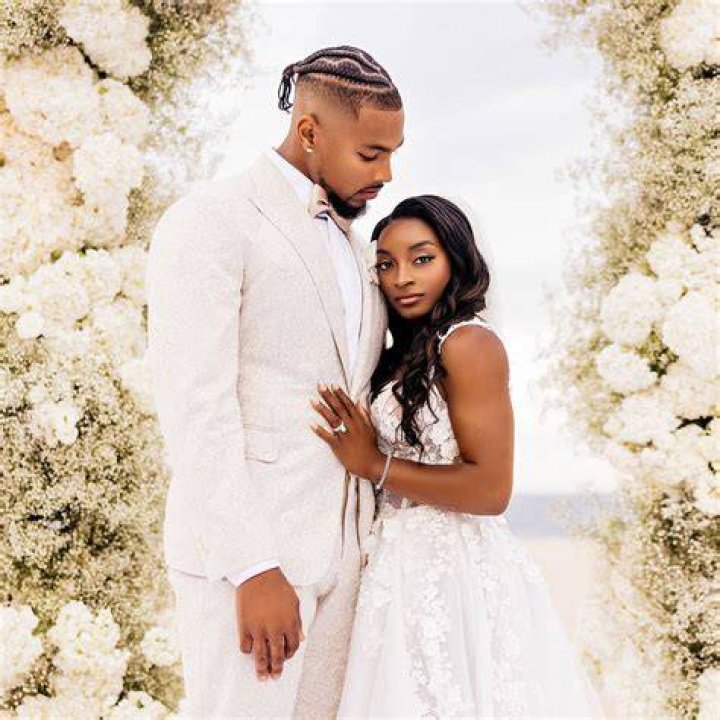 Simone Biles and Jonathan Owens
