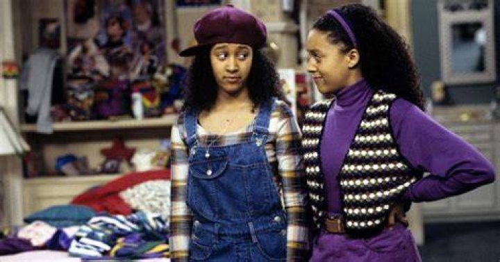 Sister, Sister's Tia Mowry, Tamera Mowry with Daughters Photo
