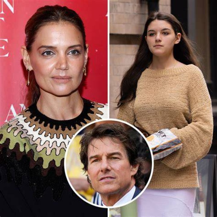 Suri Cruise and Katie Holmes 